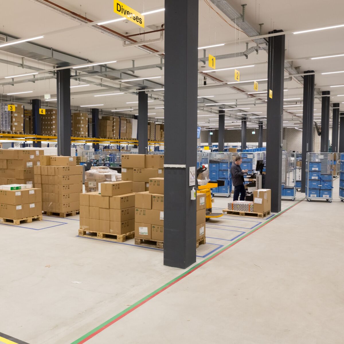 Logistik- und Servicezentrum Schlieren