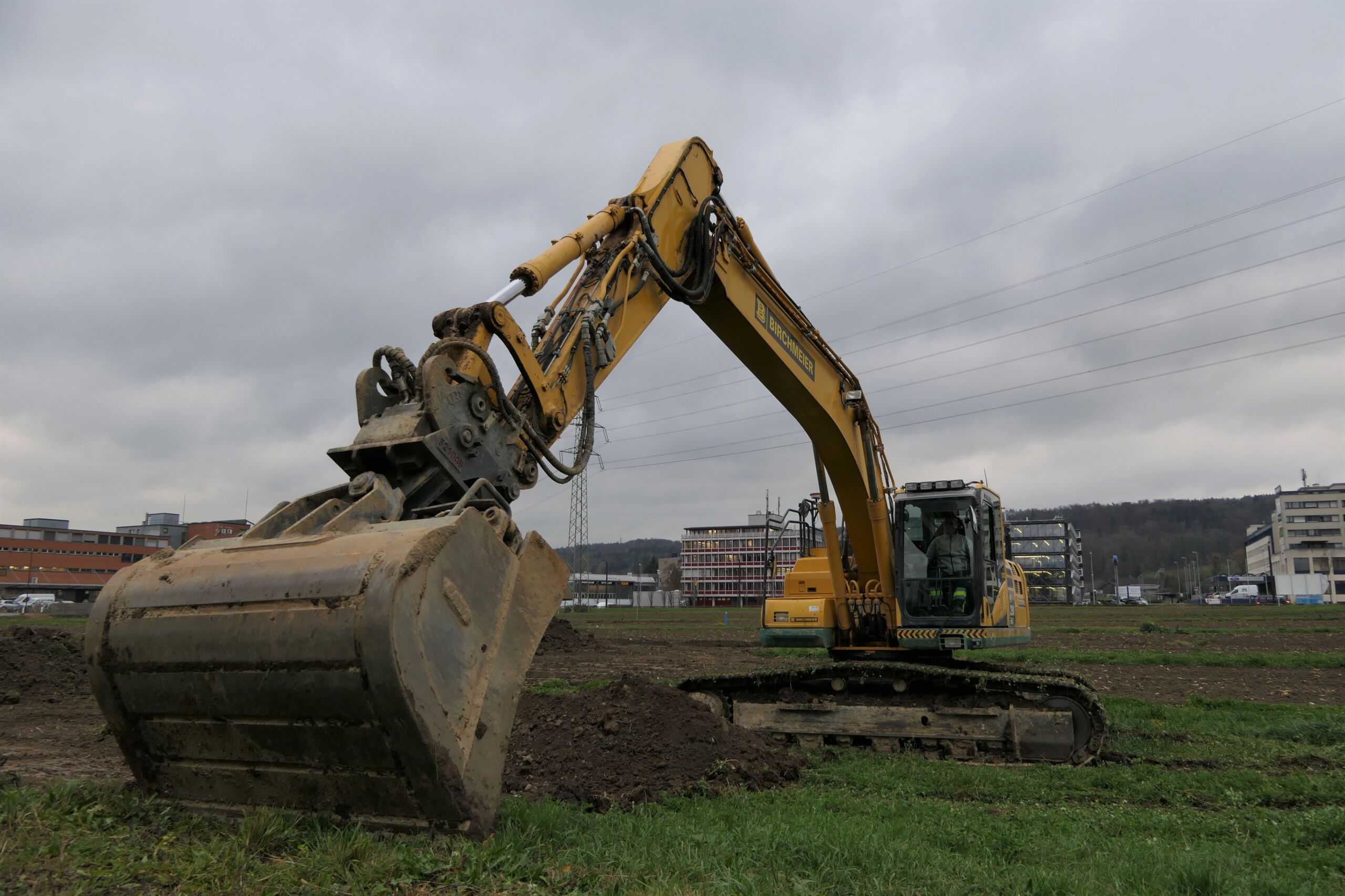 Spatenstich am neuen Bürostandort Stettbach