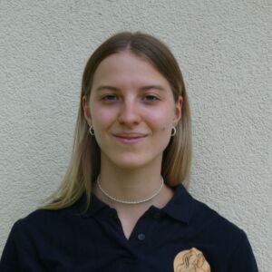 Portrait Adina Stahl