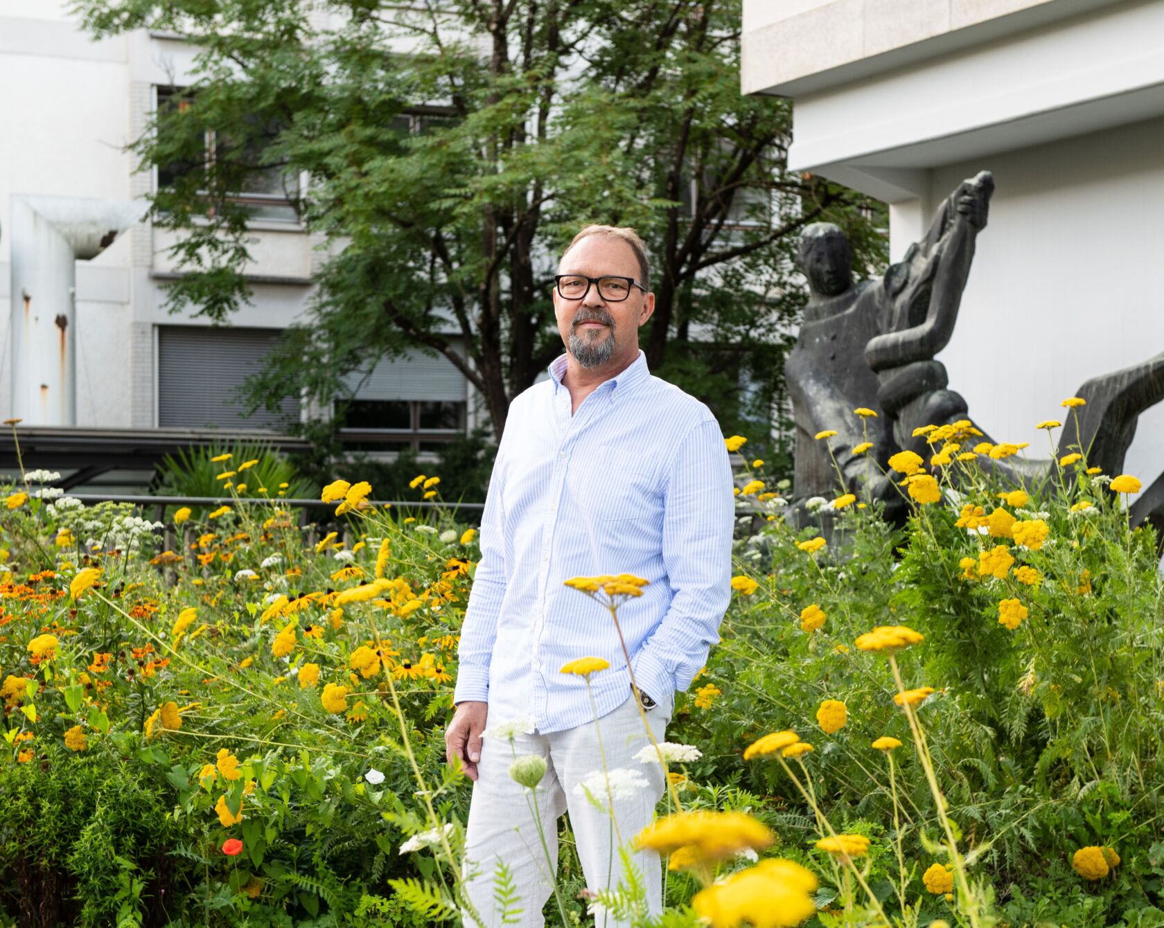 Paul Bleuler blickt in die Kamera