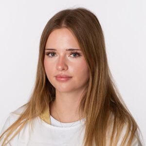 Portrait Lia De Turris