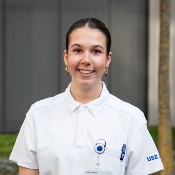 Portrait einer Pflegefachperson