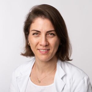 Portrait Elif Kulakli-Inceleme