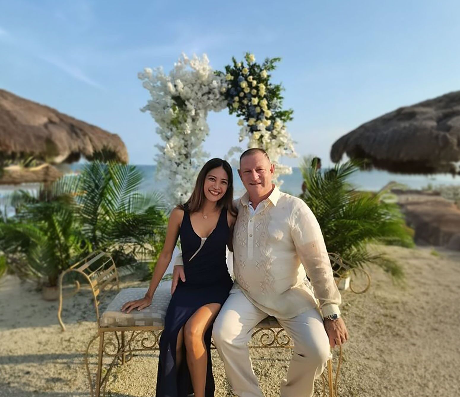 Portrait Peter Coray und seine Partnerin in den Philippinen