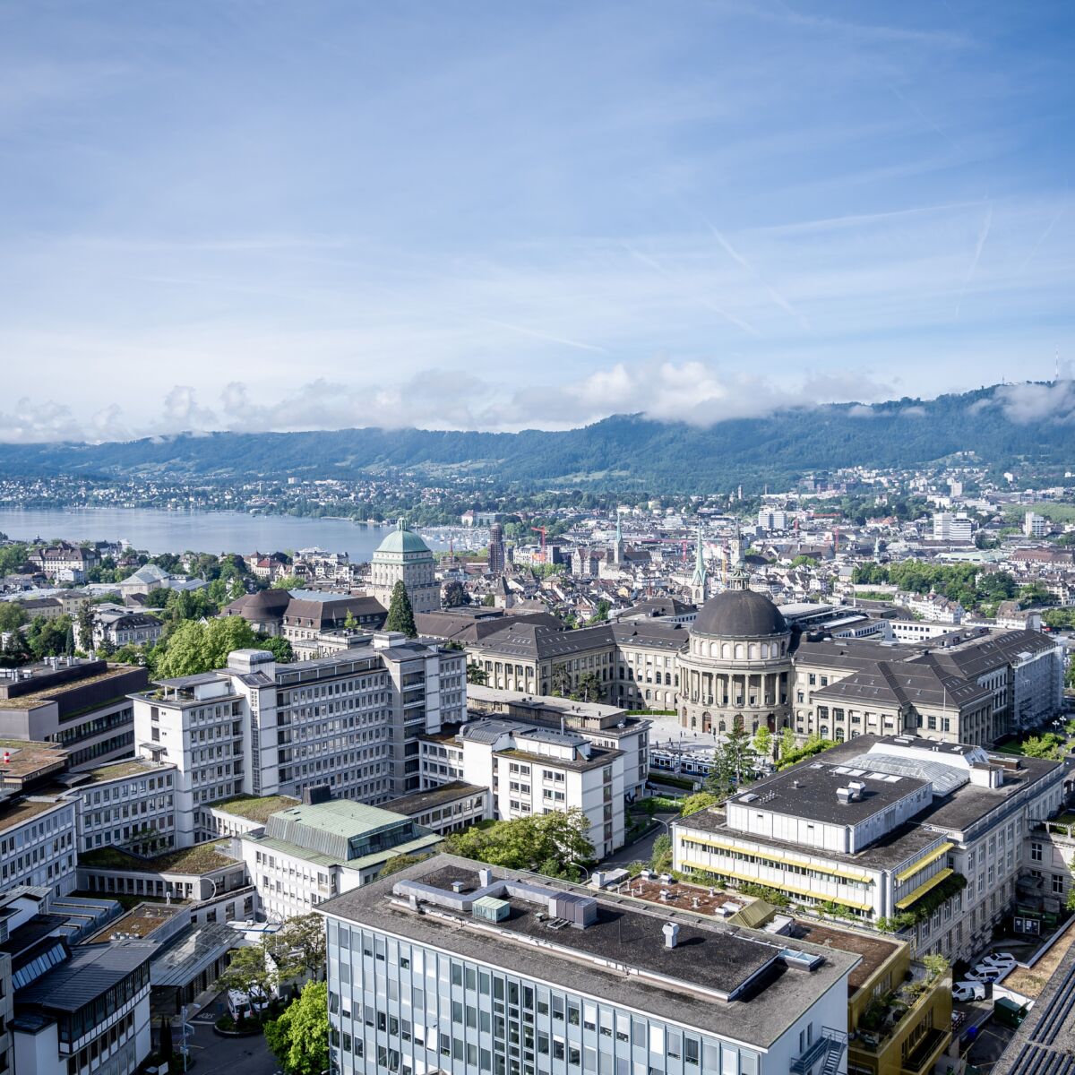 Luftaufnahme des USZ Campus in der Zürcher Innenstadt.